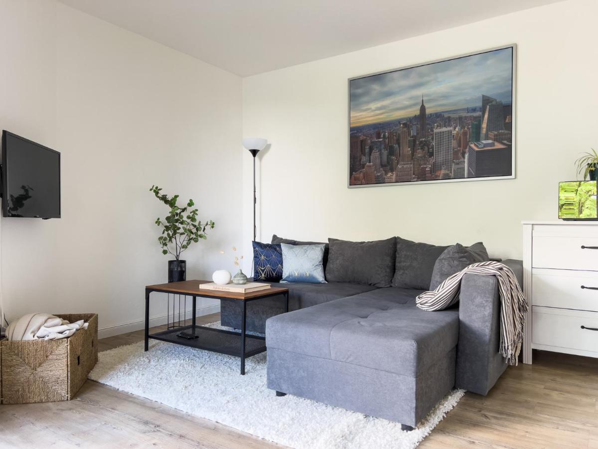 Home By Doni I Apartment An Der Kunsthalle I Parkplatz & Balkon Bielefeld Exterior photo